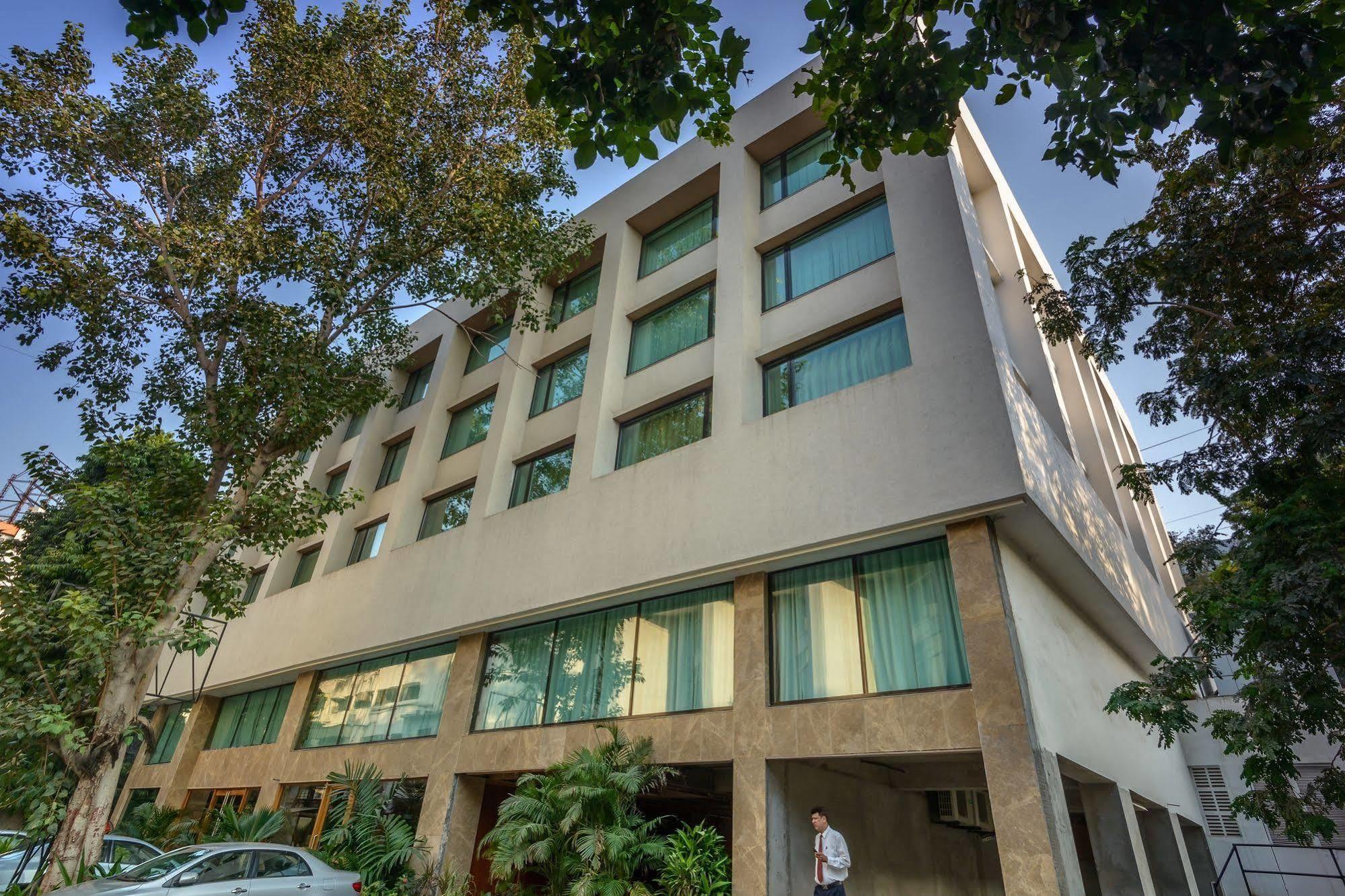 The President-A Boutique Hotel Ahmedabad Exterior foto